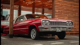 Drumuri mai puțin parcurse: vehicule de epocă și căutarea autenticității